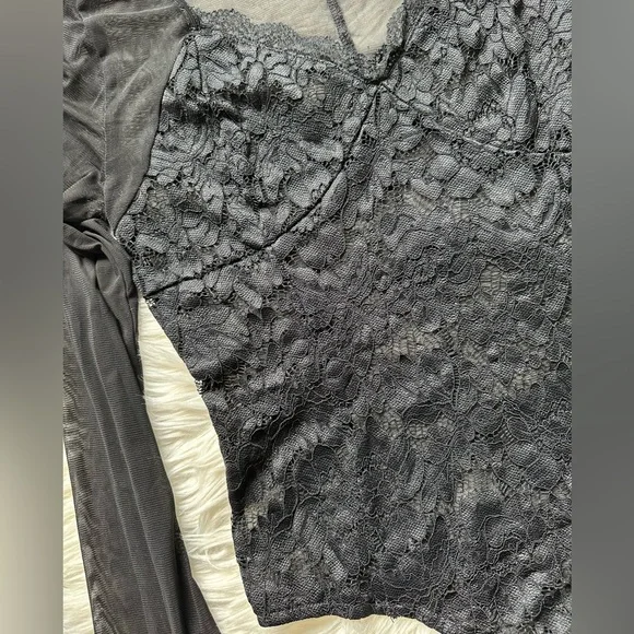 Missguided sheer lace bodysuit - Picture 8 of 12